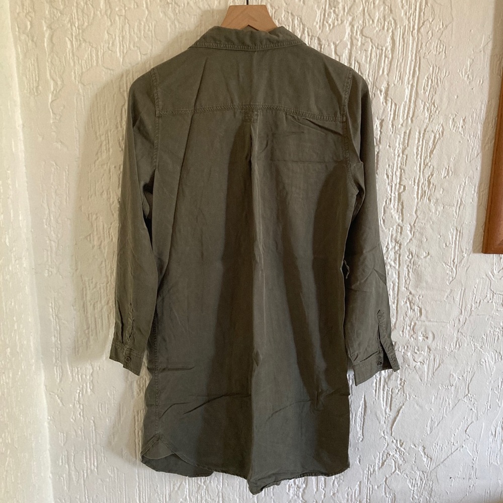 Universal Thread Army Green Button Down Shirt Dre… - image 7